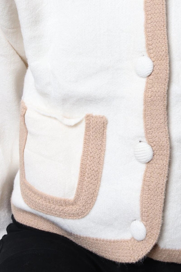 Strickjacke Creme mit Kontrastdetails – One Size (36–44)