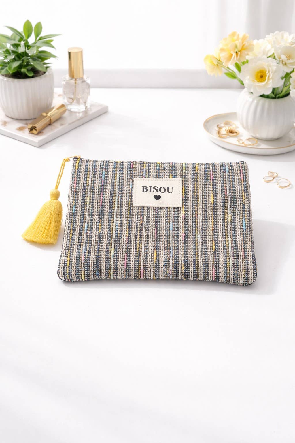 Kosmetiktasche „Bisou“ mit Pompon – 20×14 cm | Schwarz | Pinky Roza Clutch Pinky Roza