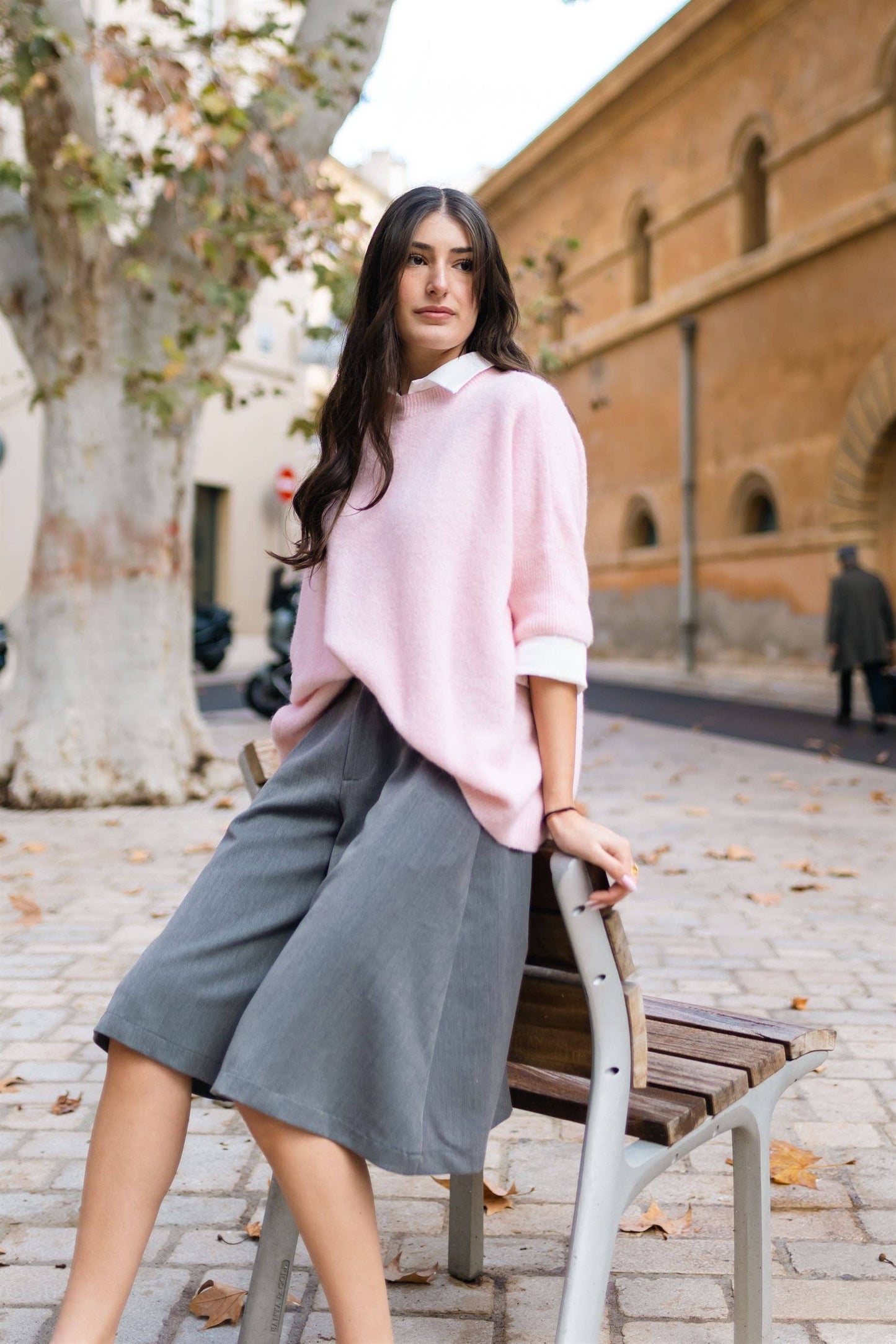 Oversize-Pullover mit kurzen Ärmeln aus flauschigem Strick – Khaki Pullover Cecile Wang