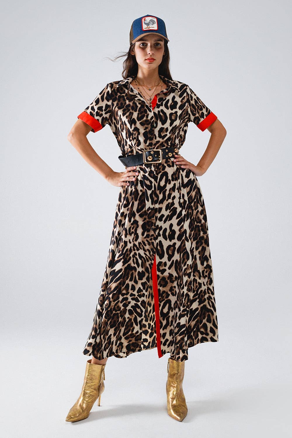Maxikleid im Animal-Print mit roten Details – wild, feminin & modern