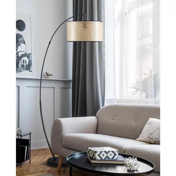 Lichtbogen Stehlampe mit Rattan-Optik – Eleganz trifft Funktionalität