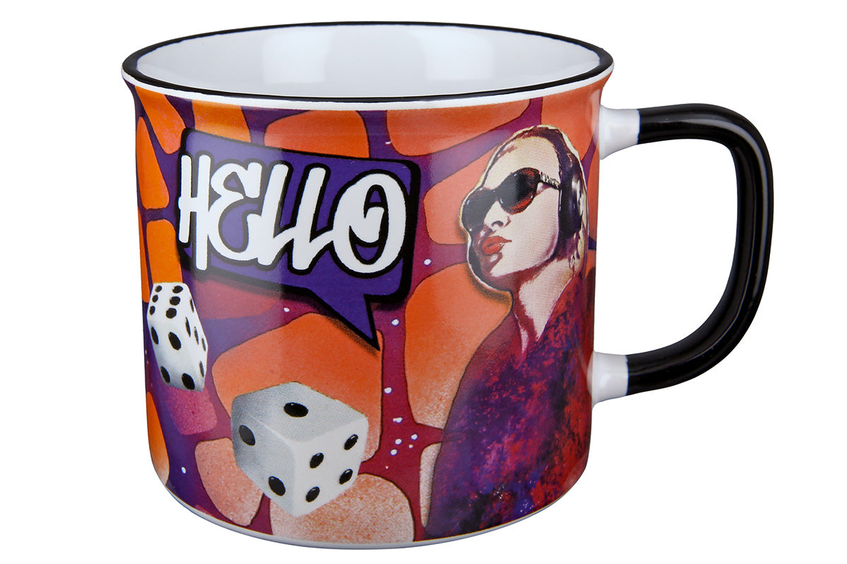 Pop-Art Tasse „HELLO“ – Retro Style mit Würfeln & Pop-Art-Motiv