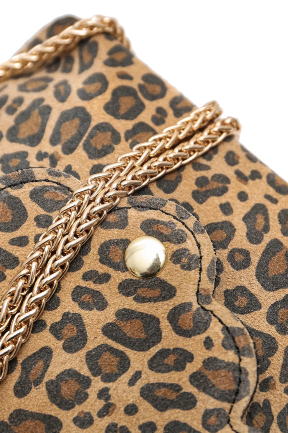 Leoparden Umhängetasche aus Wildleder | Trendiger Look & Kettenriemen