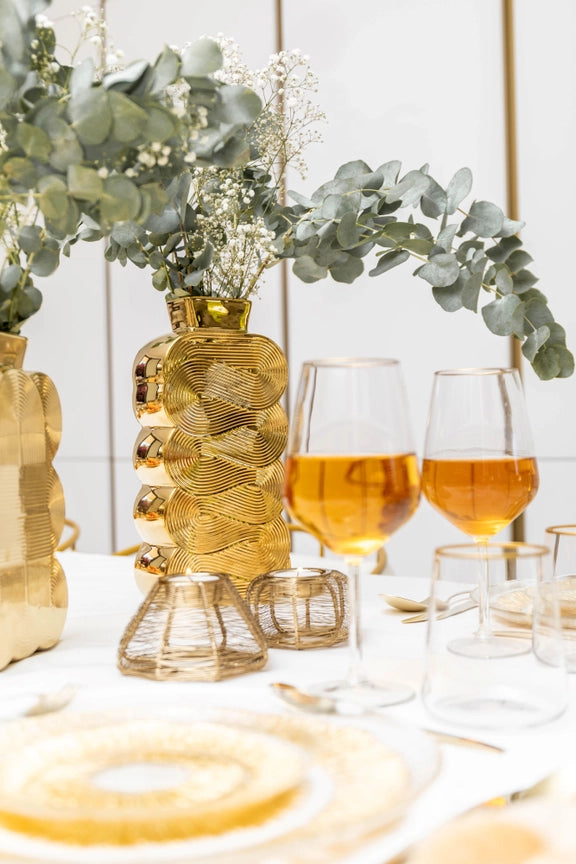 Große glänzende goldene Vase – Luxuriöses Design für Ihr Zuhause