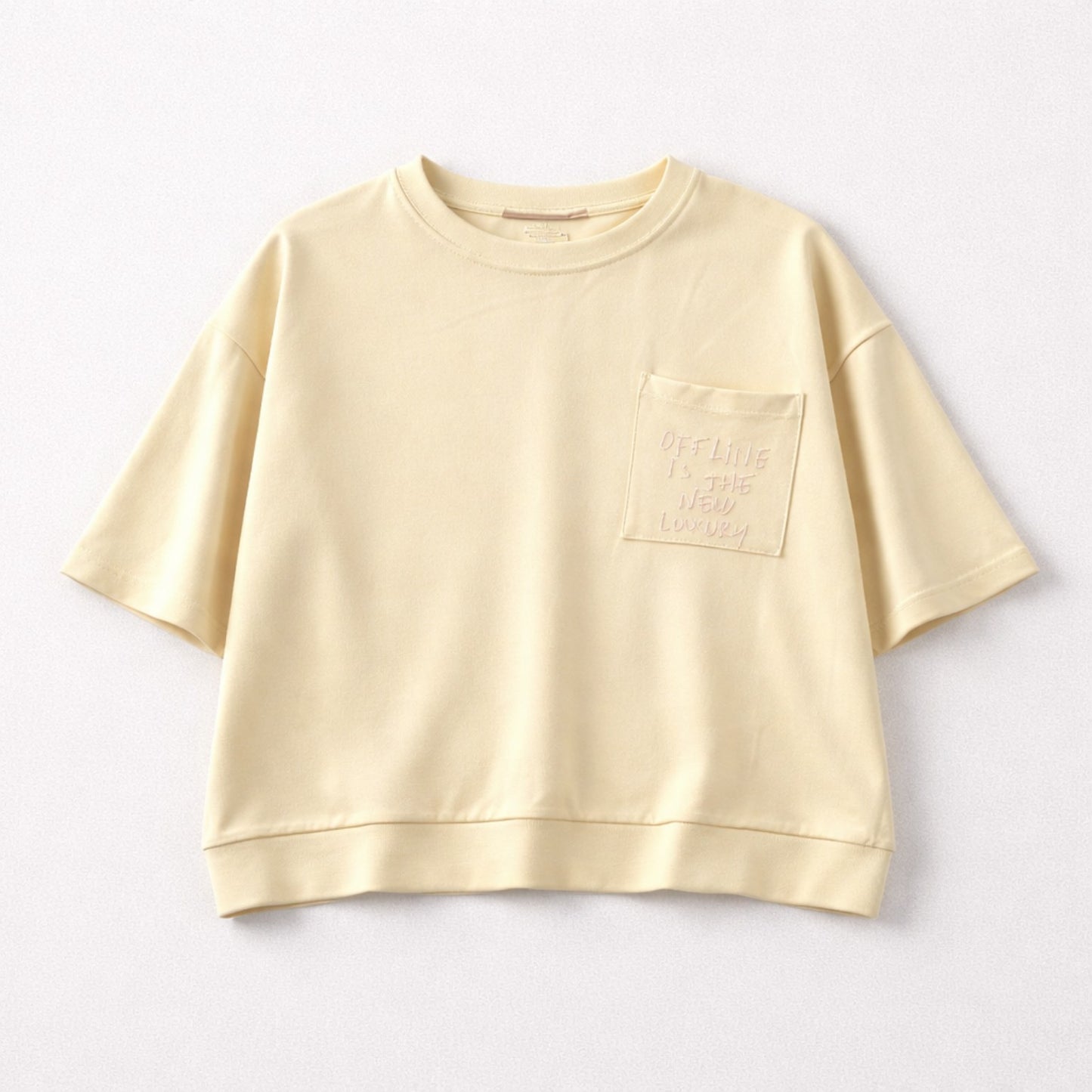 „Offline is the New Luxury“ – Statement-Shirt in Gelb Shirt Das Zierwerk