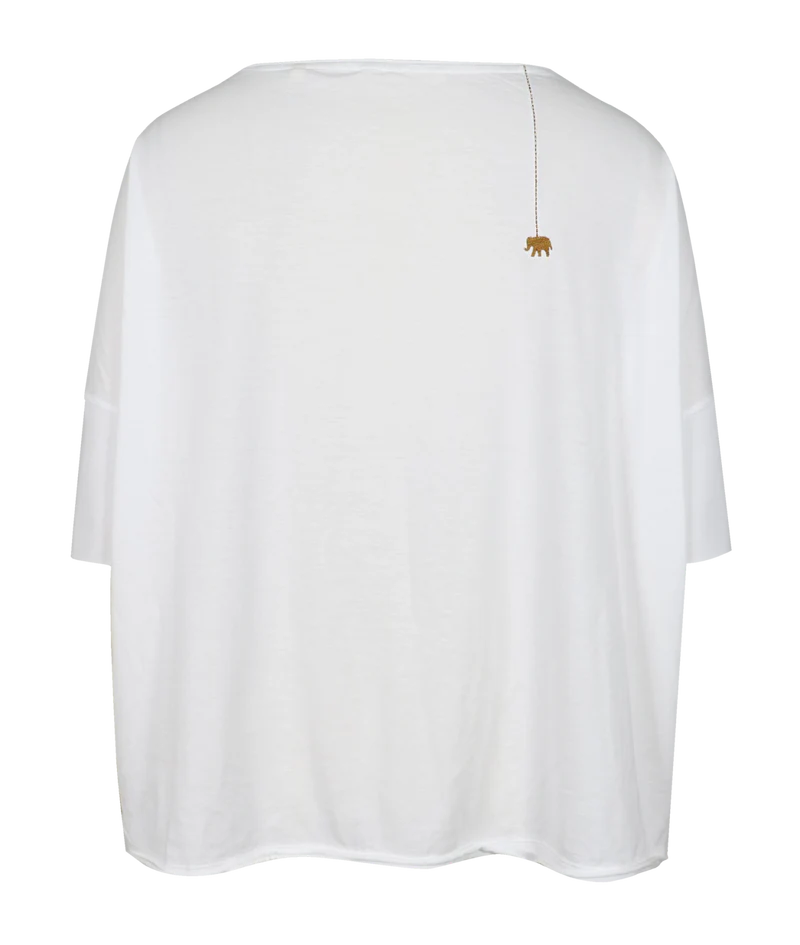 Oversize T-Shirt „Papu“ in Weiß von Love Joy Victory (Größe XS / S)