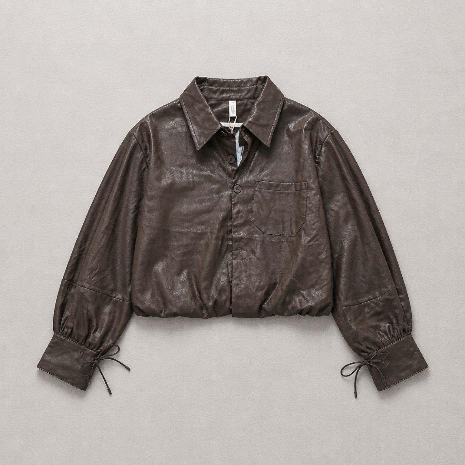 Damen Kunstlederjacke Braun – Cropped Blouson mit Bindebändern | One Size Jacke Das Zierwerk