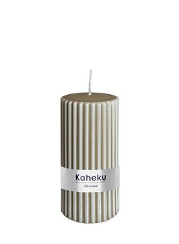 Rillenkerze Powder Natur Ø5,8x10 cm – elegante Strukturkerze von Kaheku