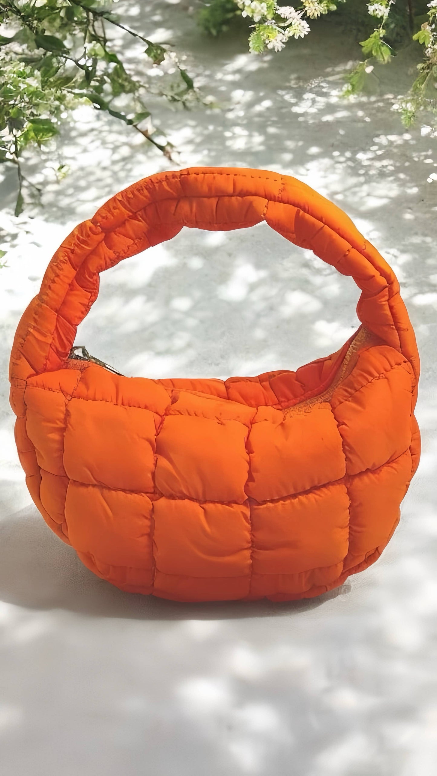 Gesteppte Handtasche – Stilvoll, modern & vielseitig