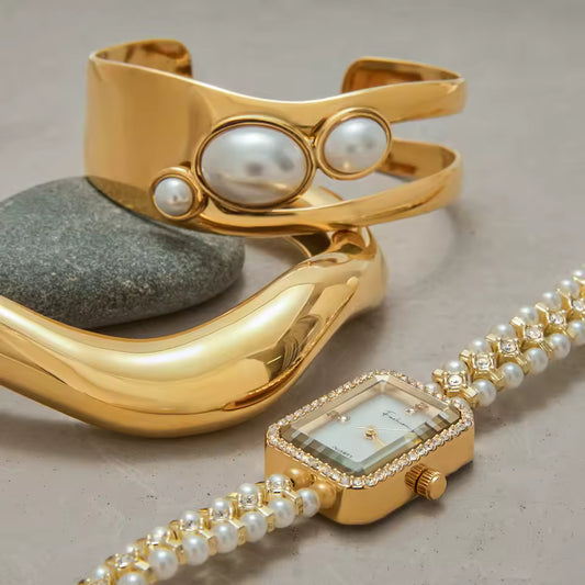 Eleganter Armreif mit Perlen & 18K-PVD-Goldveredelung Armband Das Zierwerk