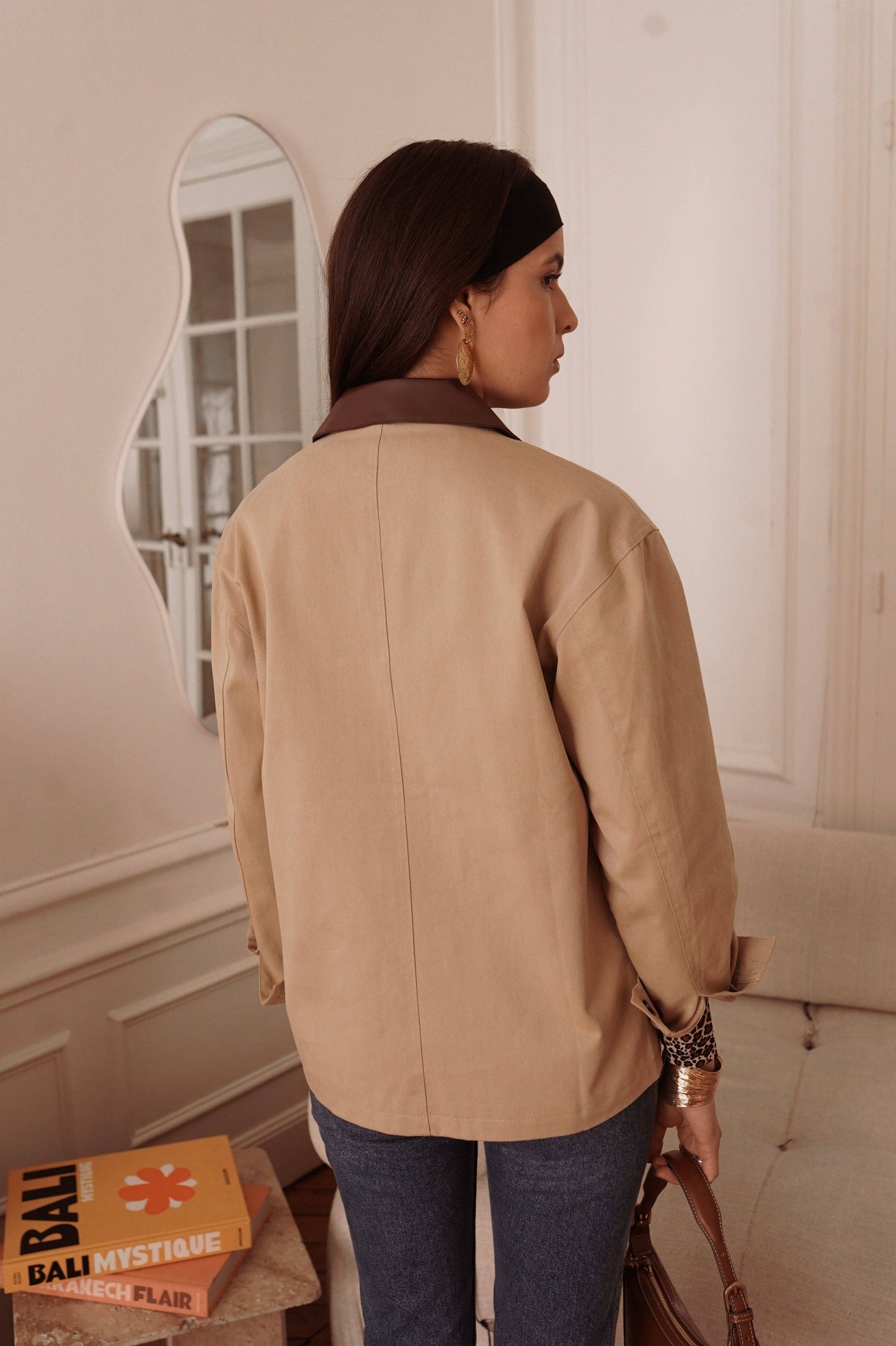 Jacke – Beige im Trenchcoat-Stil | IN APRIL 1986 Jacke IN APRIL 1986