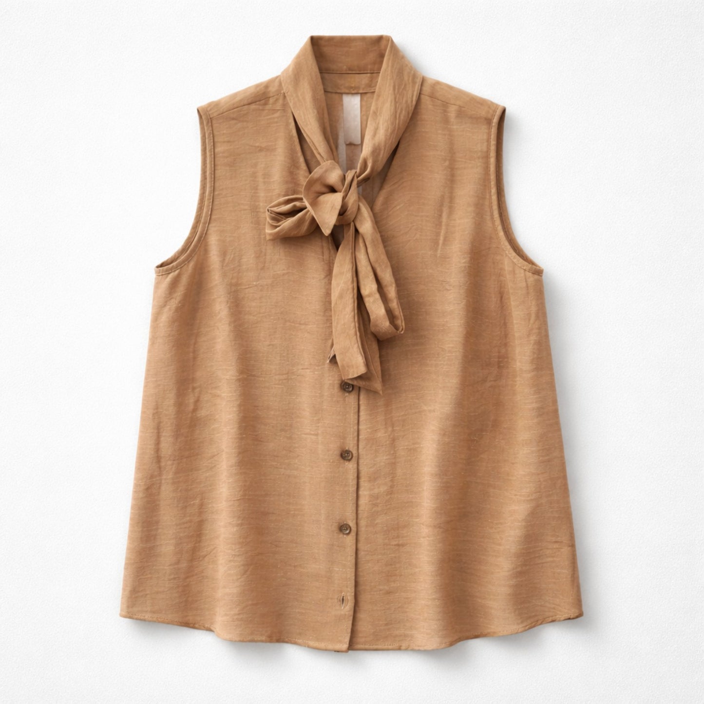 Ärmellose Bluse mit Schleife in Camel – elegante Damenbluse Bluse Das Zierwerk