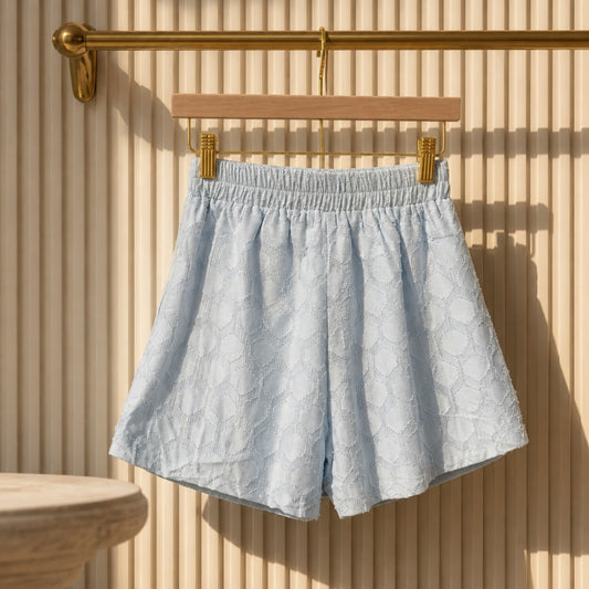 Strukturierte Baumwoll-Shorts in Hellblau – Lurex-Details & leichter Sommerkomfort Shorts Das Zierwerk