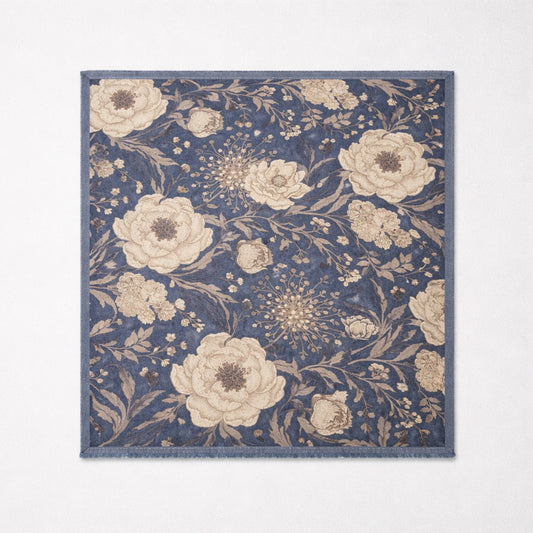 Großes XL-Tuch mit floralem Vintage-Print – Blau & Beige Schal Das Zierwerk