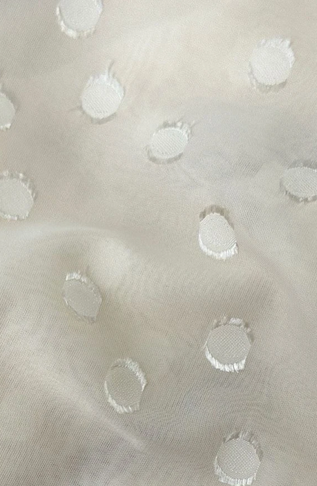 Elegante Voile-Bluse mit Schleife und strukturierten Punkten Bluse Das Zierwerk