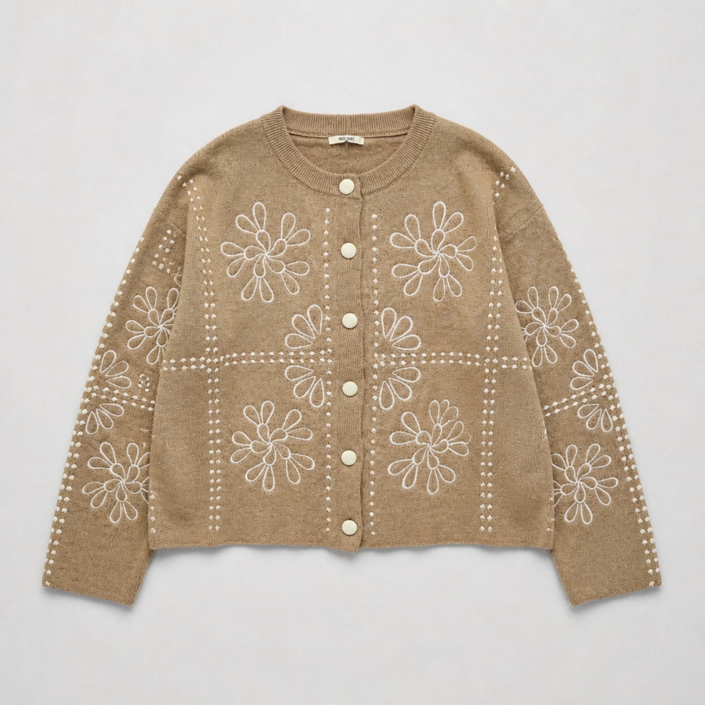 Cardigan mit Blumenstickerei in Beige Strickjacke Das Zierwerk