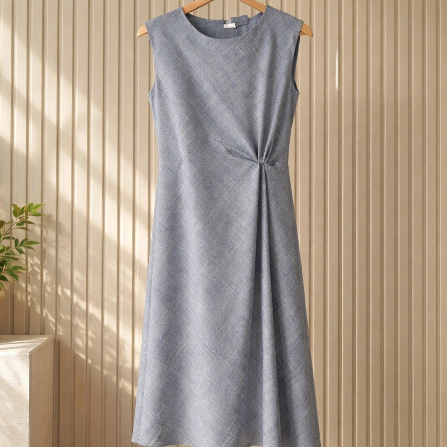 Elegantes Maxikleid in Hellblau – zeitlos & feminin Kleid Das Zierwerk