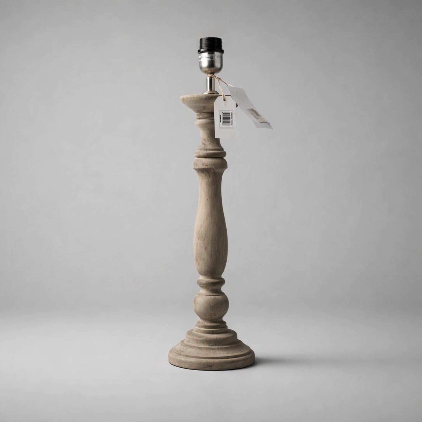 Eleganter Lampenfuß aus Holz – zeitlose Natürlichkeit für stilvolle Beleuchtung Lampe Das Zierwerk