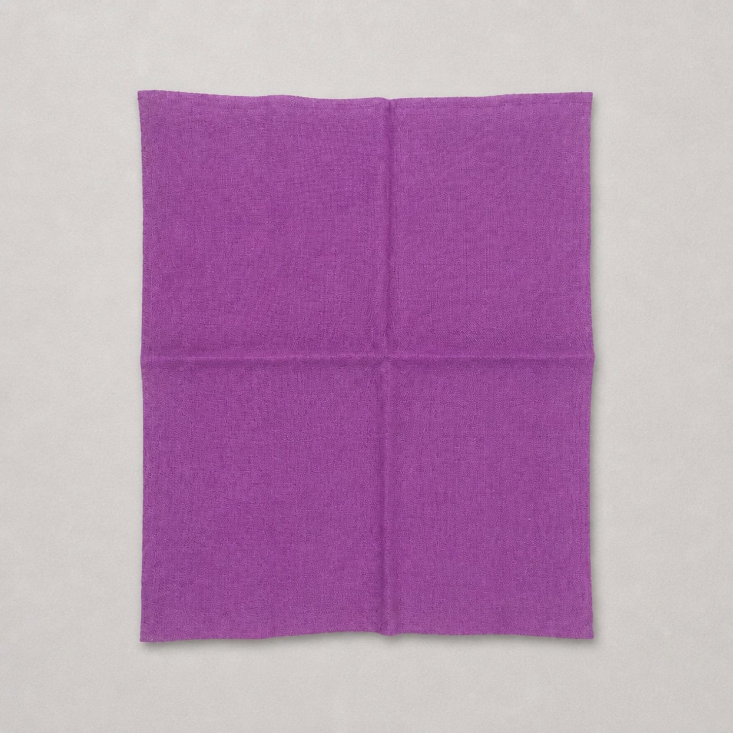 Leinenserviette von Peter Dahlenburg – elegante Tischkultur in kräftigem Violett serviette Peter Dahlenburg Living