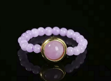 Ring aus violettem Amethyst – Eleganz trifft Energie