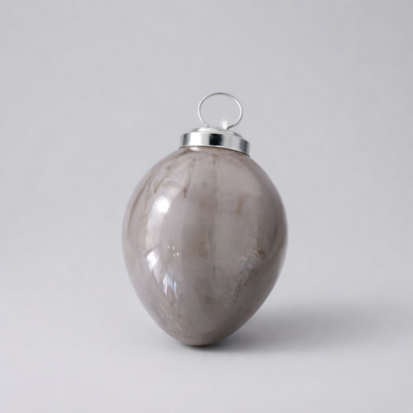 Glasei in Marmoroptik – eleganter Osteranhänger aus Glas Deko Das Zierwerk