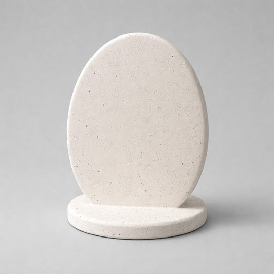 Kerzenhalter „Osterei“ – minimalistisches Designobjekt aus Steinoptik Kerzenhalter Das Zierwerk