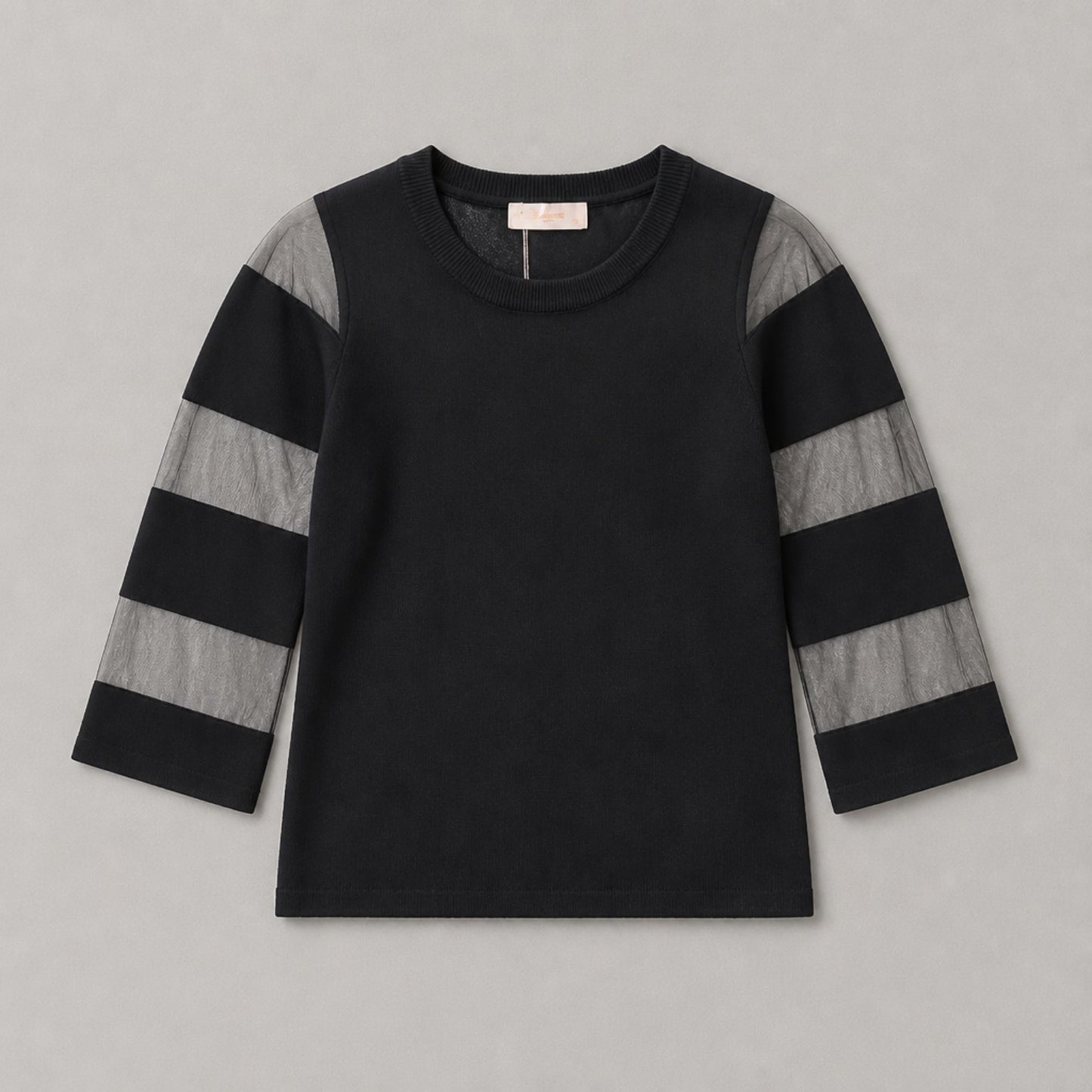 Schwarzer Pullover mit transparenten Mesh-Ärmeln | Einheitsgröße Pullover Das Zierwerk