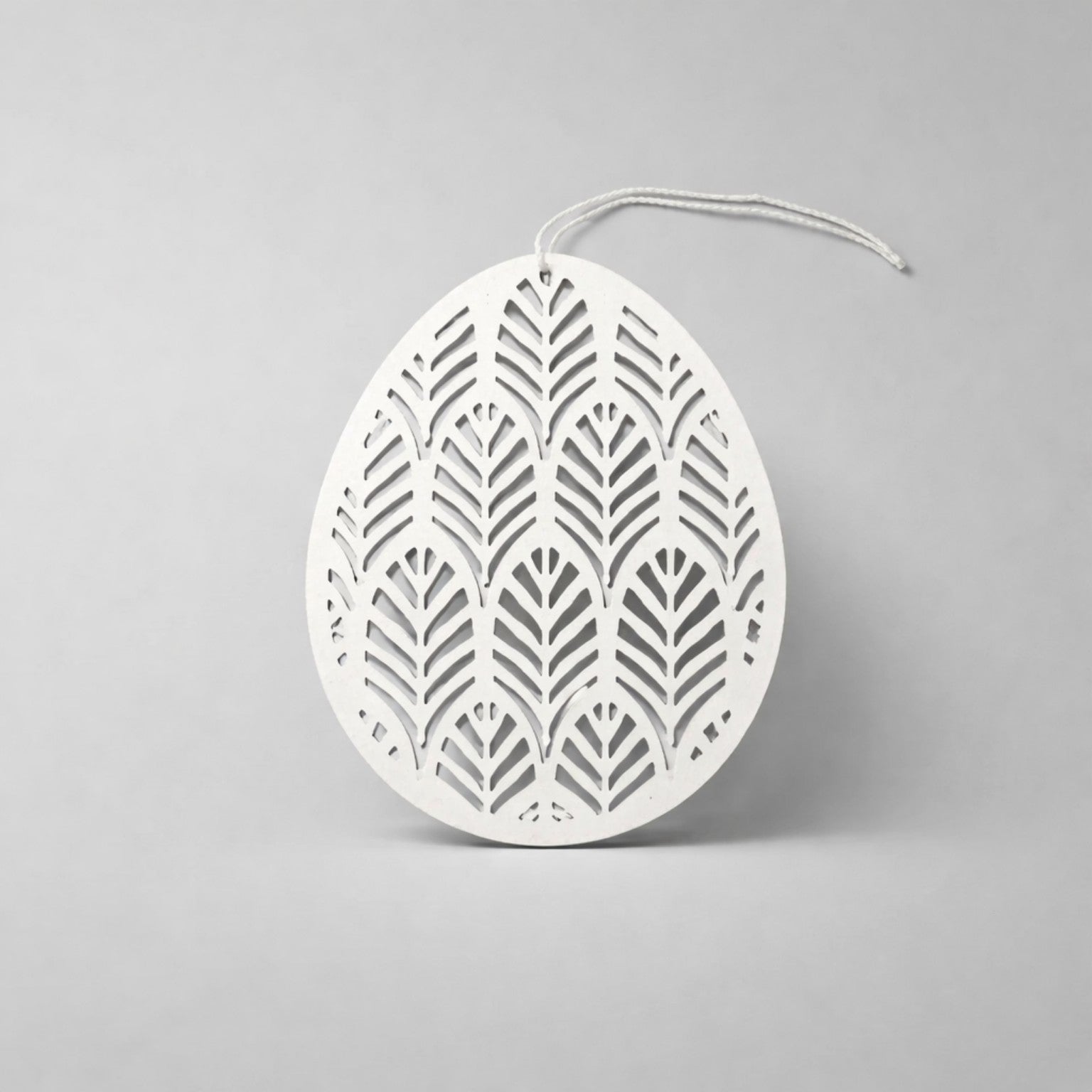 Osteranhänger Osterei im filigranen Scherenschnitt-Design Deko Chic Antique