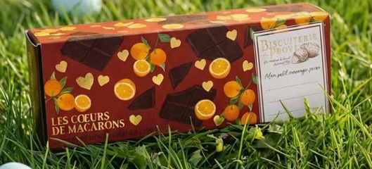 Cœurs de Macarons Chocolat Noir & Orange Confite BIO – Biscuiterie de Provence Macarons Biscuiterie de Provence