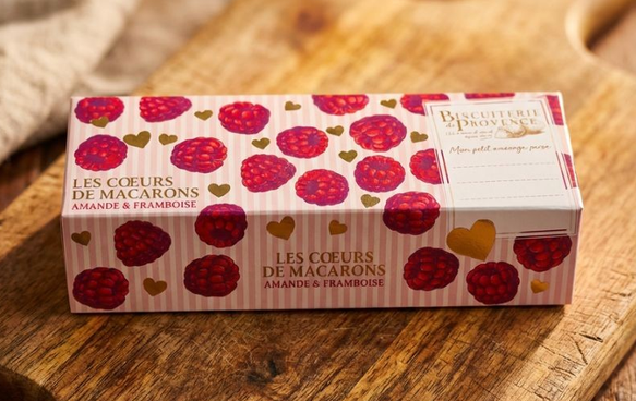 Cœurs de Macarons Mandel & Himbeere – Biscuiterie de Provence Macarons Biscuiterie de Provence