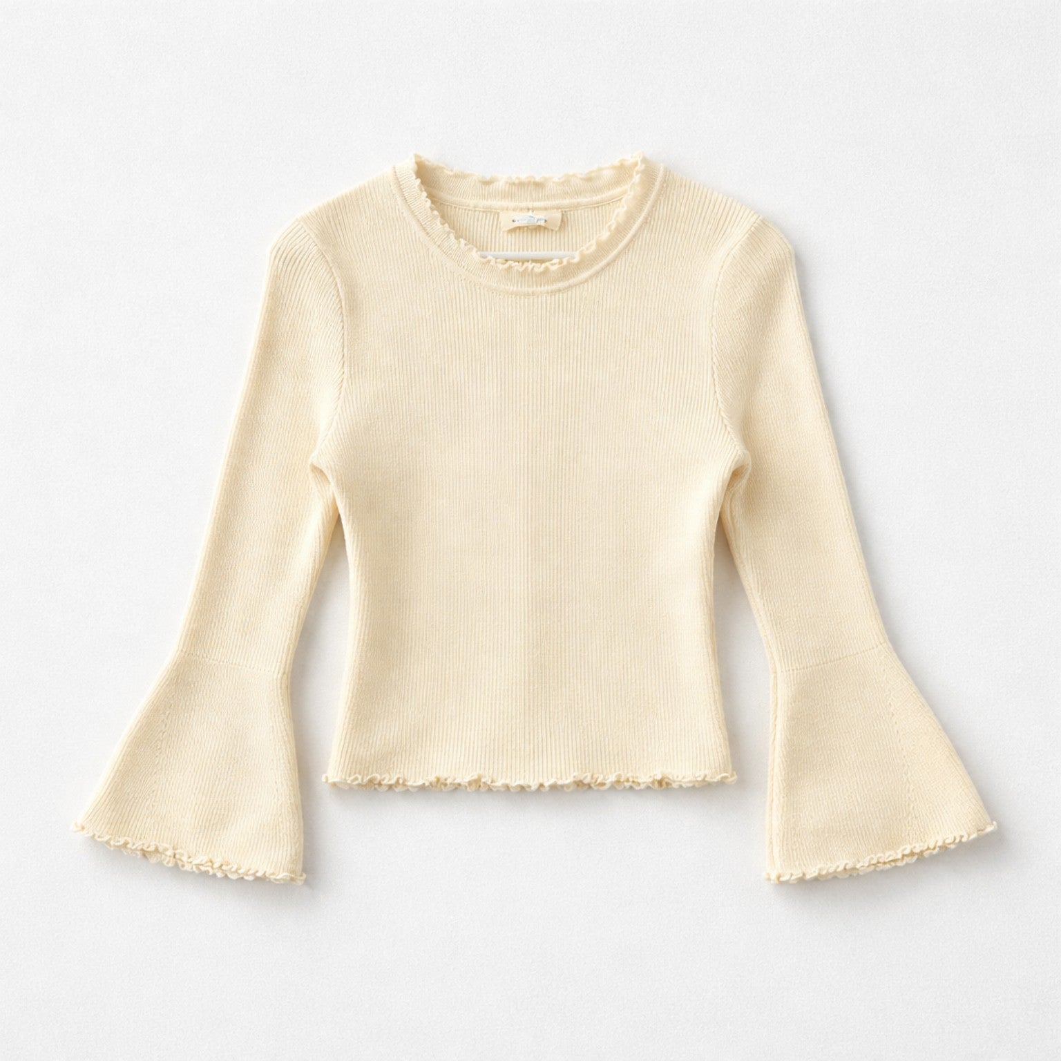 Rippstrick-Top mit feinen Volants – schlicht, feminin, besonders Shirt Das Zierwerk