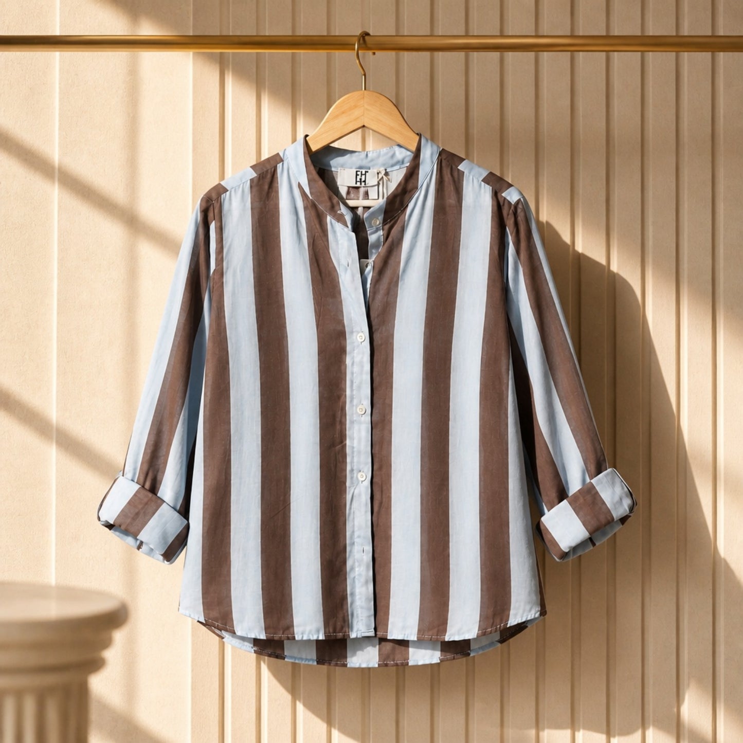 Streifenbluse Hellblau & Braun aus Lyocell – Made in Italy Bluse Das Zierwerk