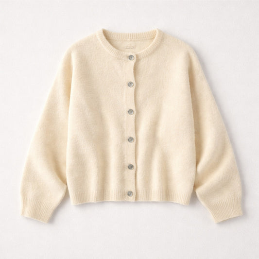 Strickcardigan in Cream – zeitlose Eleganz in ihrer weichsten Form Strickjacke Das Zierwerk