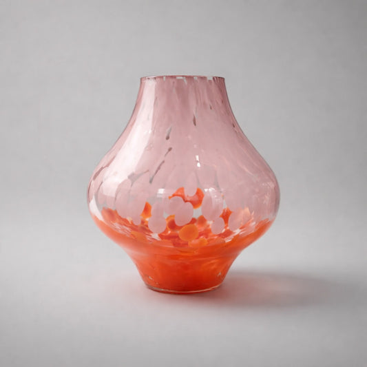 Glasvase in Rosa & Orange – modernes Design mit kunstvoller Leichtigkeit Vase Das Zierwerk