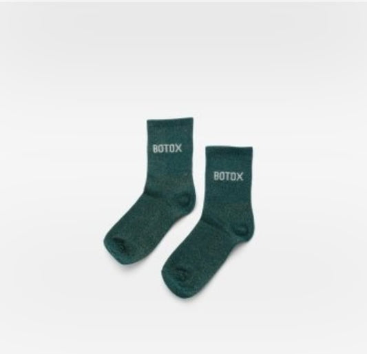 Statement-Socken – BOTOX in Dunkelgrün