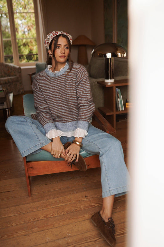 Gestreifter Strickpullover Roméo – Hellblau & Braun Pullover IN APRIL 1986