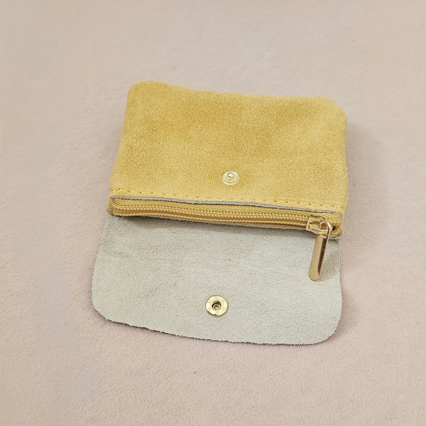 Portemonnaie aus Rindsleder mit Wildlederoptik – Taupe | Royal Marais Geldbörse Royal marais