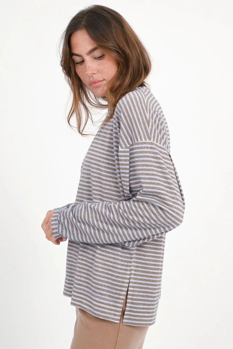 Glitter Langarmshirt „Titree“ – Streifen & Lurex für funkelnde Looks (M) Sweatshirt Love Joy Victory