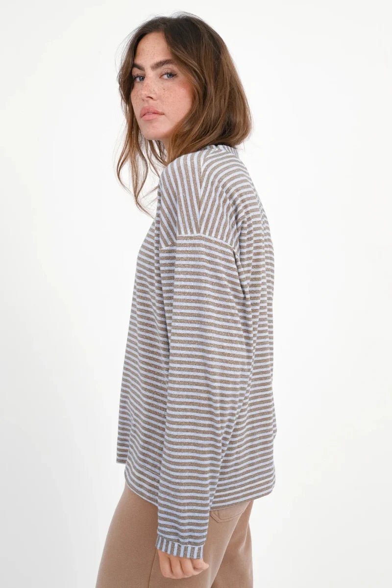 Glitter Langarmshirt „Titree“ – Streifen & Lurex für funkelnde Looks (M) Sweatshirt Love Joy Victory