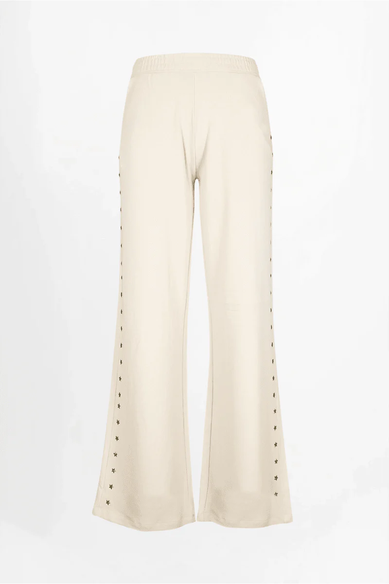 Hose „Lely“ mit seitlichen Stern-Nieten – lässig, verspielt & bequem (S) Hose Love Joy Victory