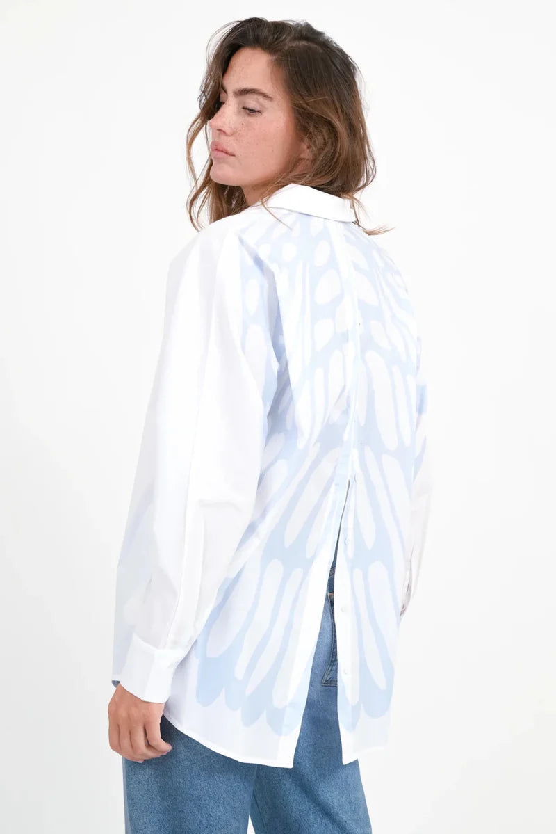 Oversize Bluse „Marbel“ mit Rückenprint – 100 % Bio-Baumwolle | Love Joy Victory Bluse Love Joy Victory