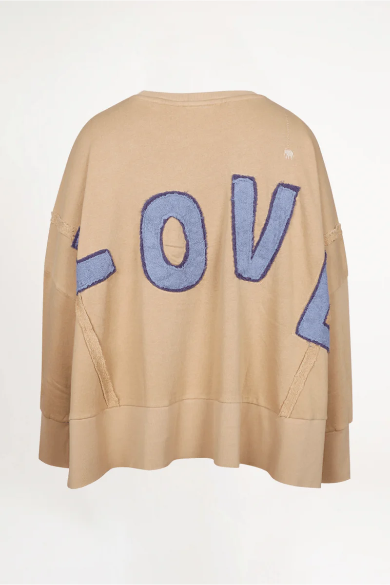 Oversize-Sweatshirt „Kriz“ mit LOVE-Patches | Love Joy Victory (Onesize)