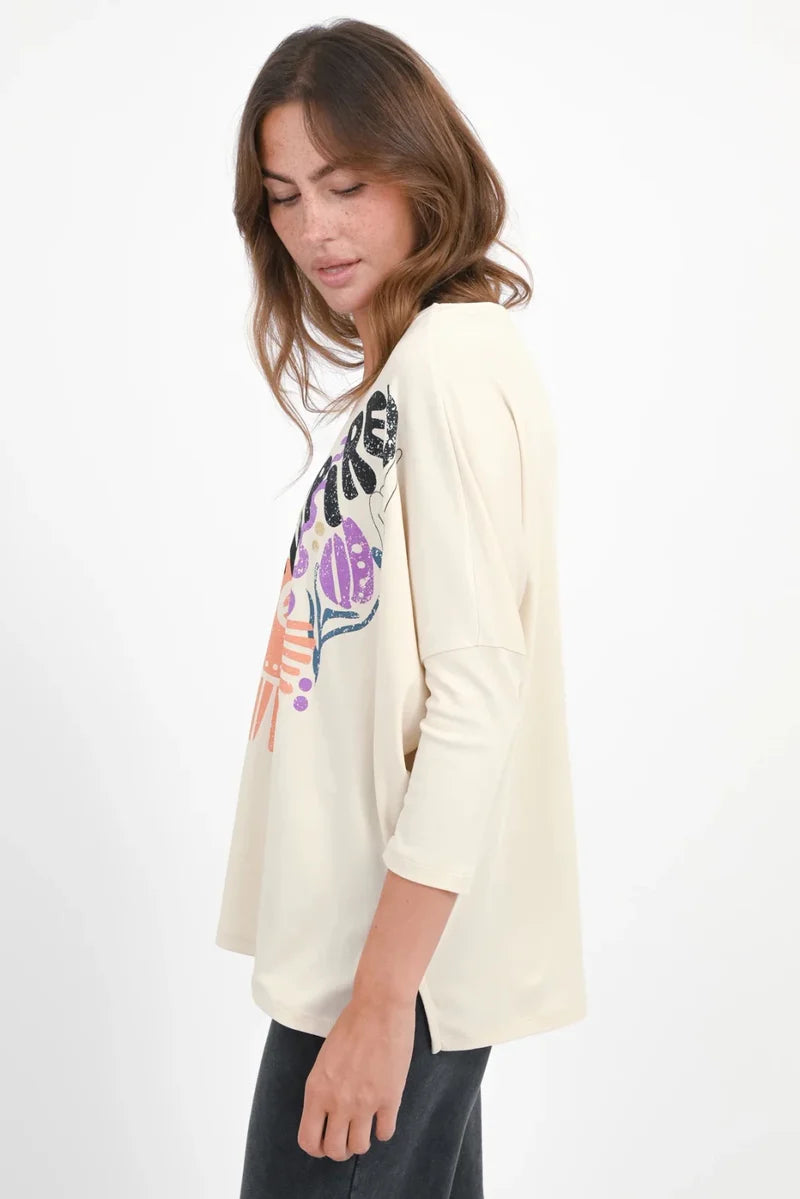 Print T-Shirt „Chula“ – 100 % Baumwolle | Love Joy Victory Shirt Love Joy Victory