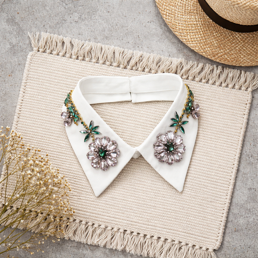 Eleganter Schmuckkragen – abnehmbar & glamourös verziert Halskette Das Zierwerk