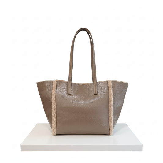 Eleganter Shopper in Taupe – stilvoll, geräumig & zeitlos Tasche Das Zierwerk