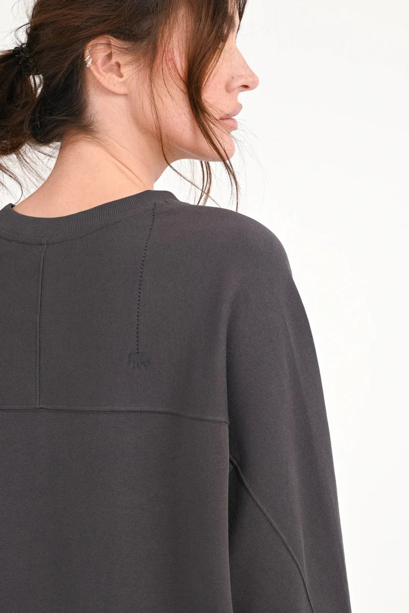 Flockprint Sweatshirt mit Pik-Zeichen – Love Joy Victory (Größe M / L)